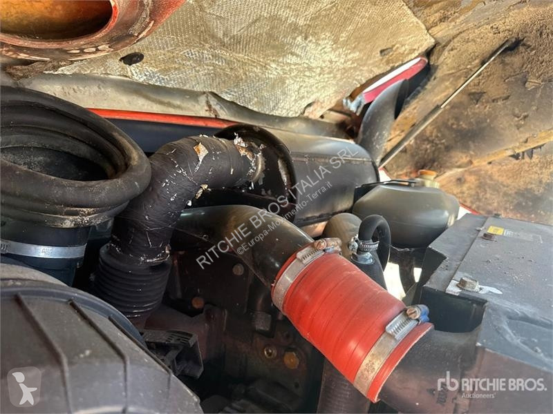 Телескопічний навантажувач Manitou MLA628-120...