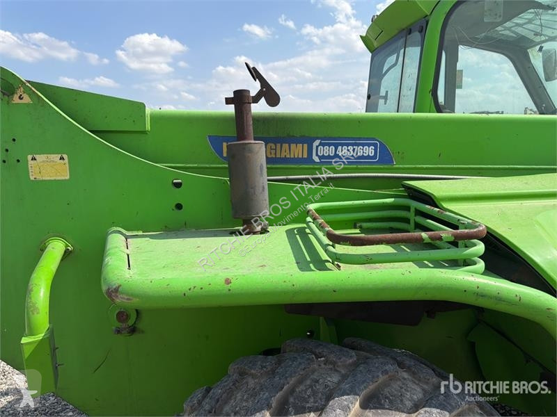 Телескопічний навантажувач Merlo P40.17