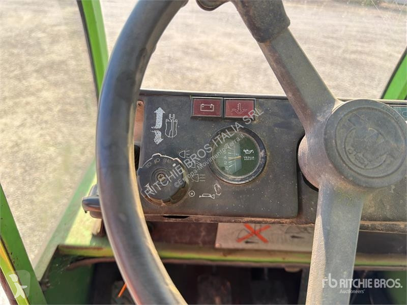 رافعة شوكية تلسكوبية Merlo SM25P Telehandler
