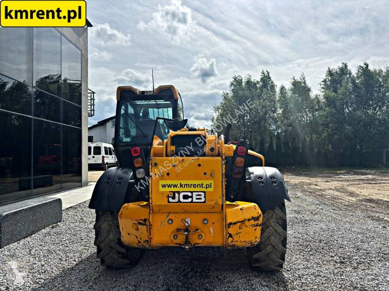 Încărcător telescopic JCB