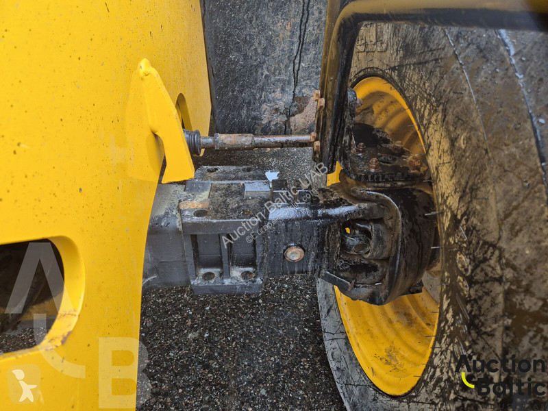 Teleskopický vozík JCB 540V180