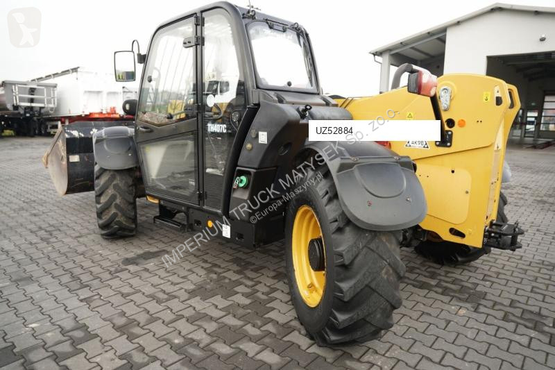 Телескопичен товарач Caterpillar C
