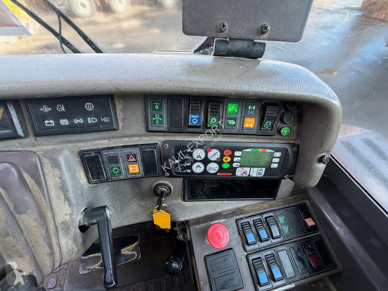Teleskoplastare Manitou - Rotating telehandler...