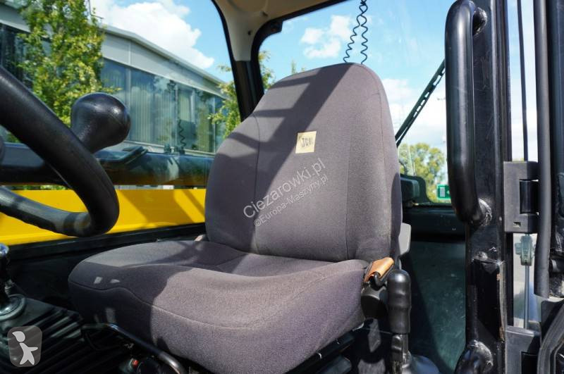 Chariot télescopique JCB