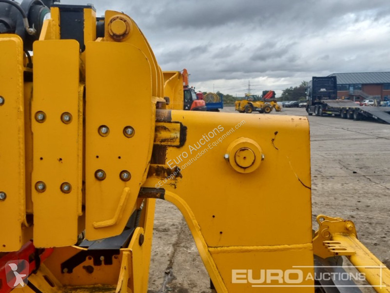 Teleskopický vozík JCB 540-170