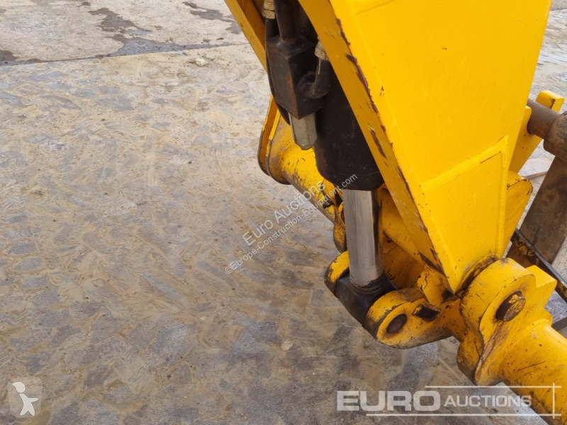 Teleskopický vozík JCB 540-140 Hi Viz