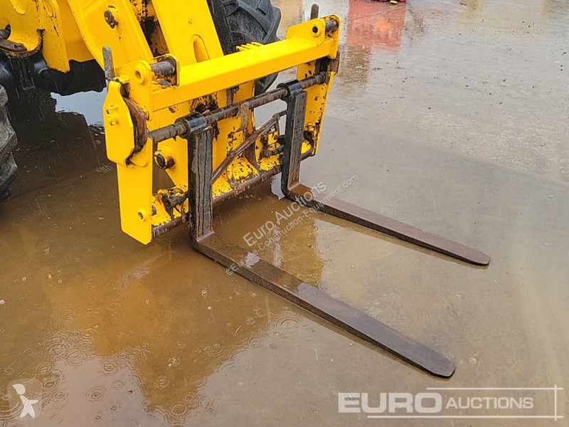 Sollevatori telescopici JCB 531-70