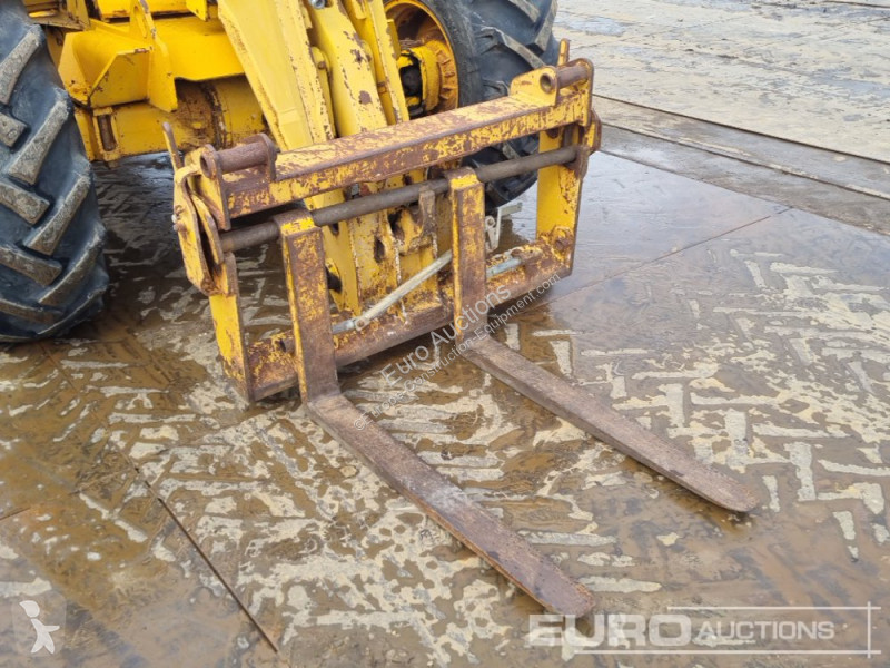 Sollevatori telescopici JCB 525-58