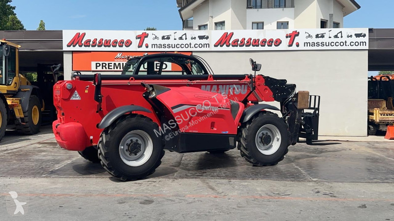 رافعة شوكية تلسكوبية Manitou