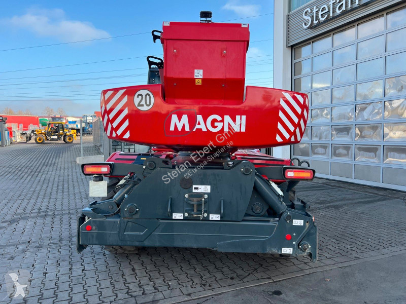 Teleskopický manipulátor Magni Magni RTH 6.26 /...