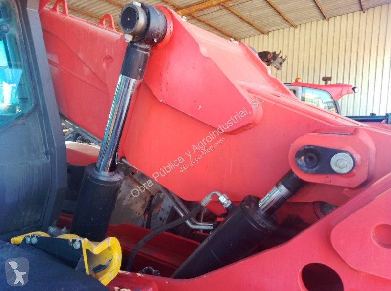 Teleskopisk truck Manitou MLT 845