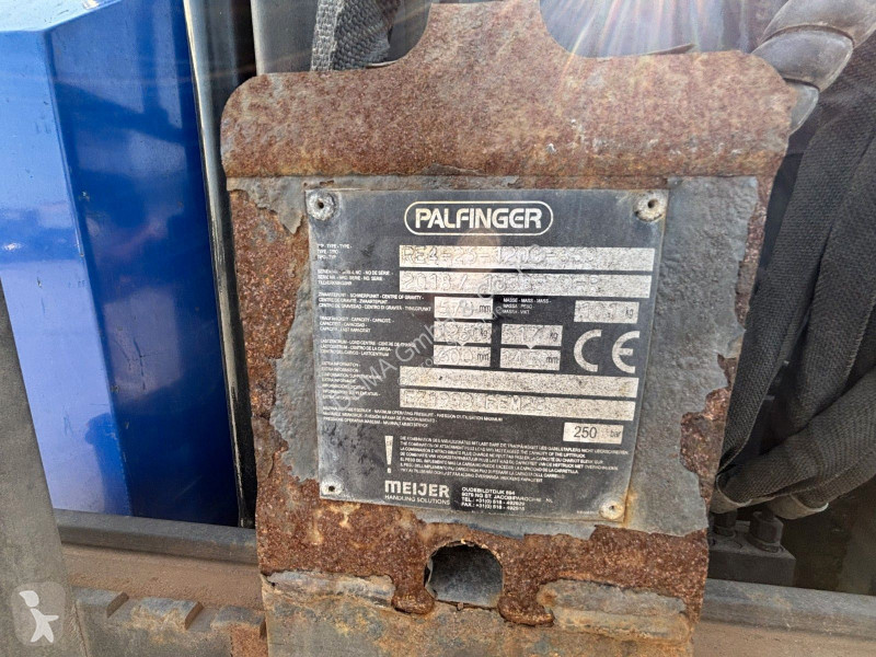 Teleskopisk truck  F3 151...