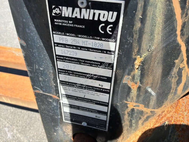 Teleskopický vozík Manitou EASY