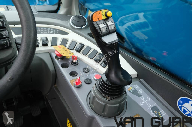 伸缩臂叉车 Merlo P 30.10 L | 2021 | 995h
