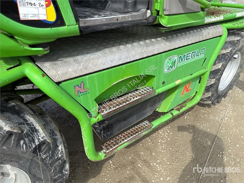 伸缩臂叉车 Merlo ROTO 38-16S Telehandler