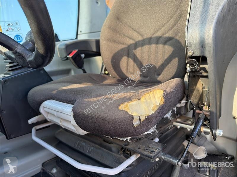 رافعة شوكية تلسكوبية Dieci 40.18 Telehandler