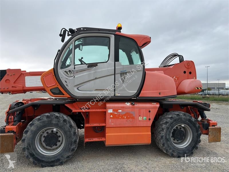 رافعة شوكية تلسكوبية Manitou MRT2150 Privilege+