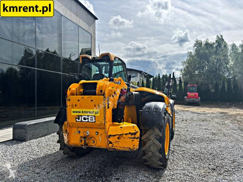 Încărcător telescopic JCB