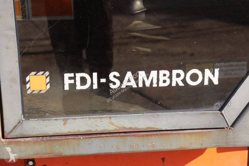 Sambron T30110 Multiscopic telescopic handler
