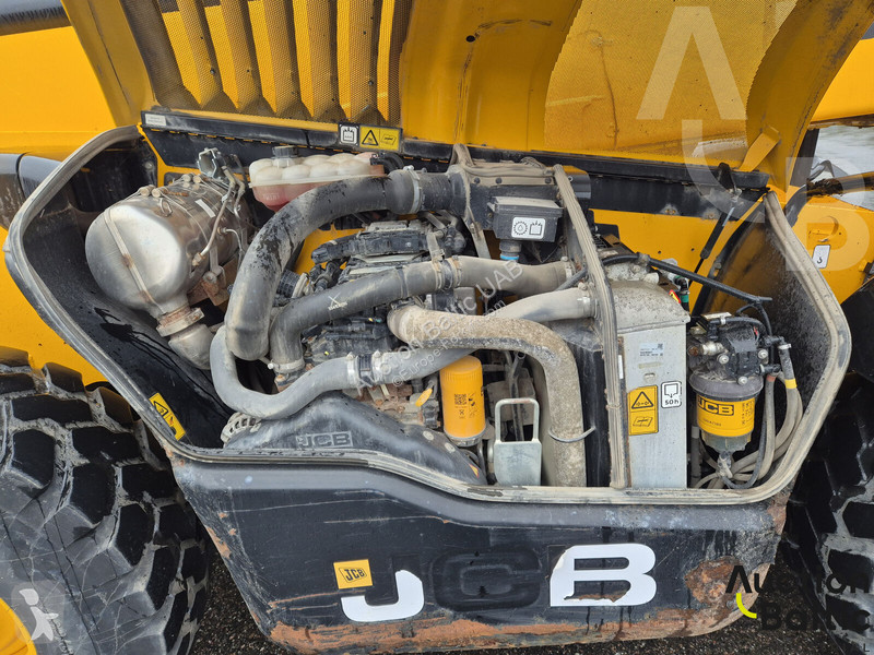 Teleskopický vozík JCB 540V180