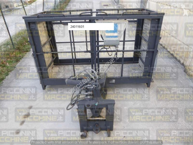 Chariot télescopique Merlo ROTO 40.25 MCSS
