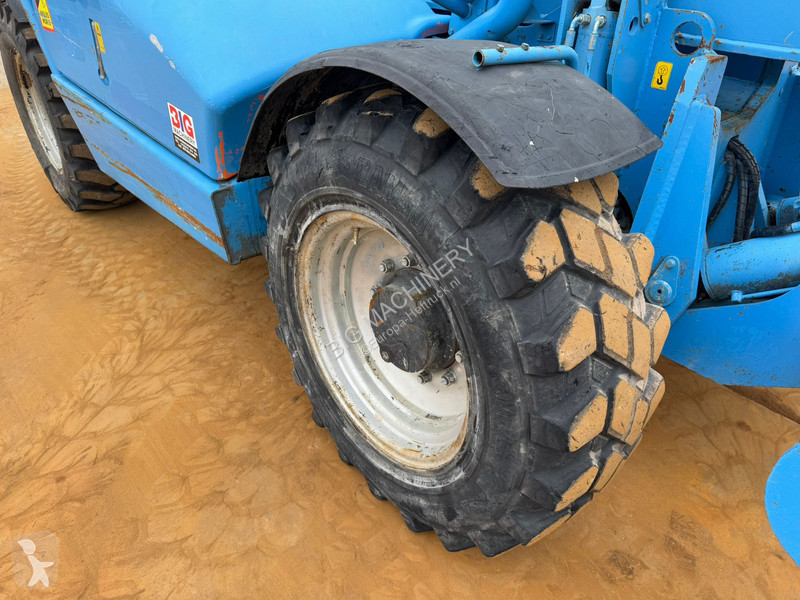 Chariot télescopique JLG 4013