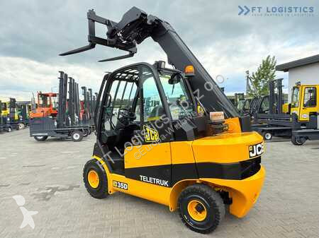 Încărcător telescopic JCB