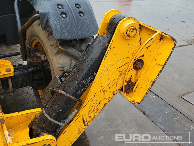 Teleskopický vozík JCB 535-125 Hi Viz