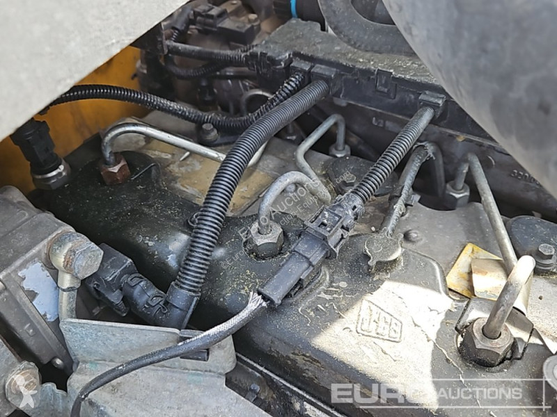 Teleskopický vozík JCB 560-80
