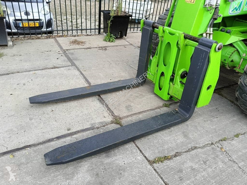 Chariot télescopique Merlo P 120.10 HM 12 ton...