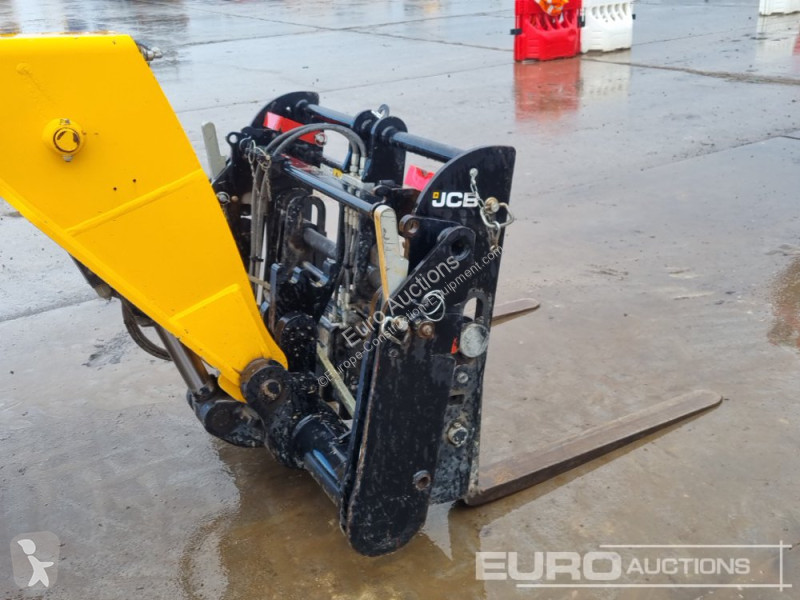 Încărcător telescopic JCB 540-140 Hi Viz