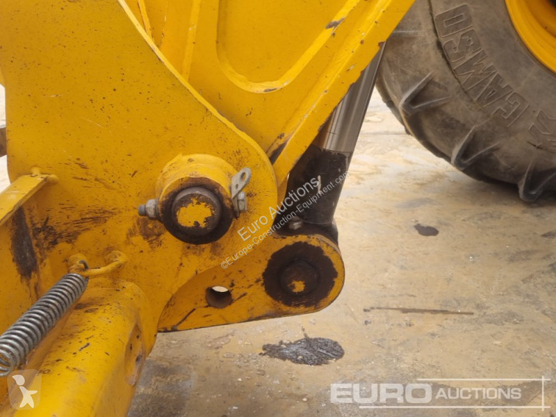 Teleskopický vozík JCB 535-95