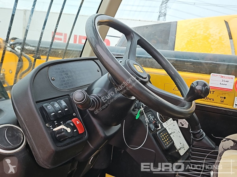Încărcător telescopic JCB 535-95