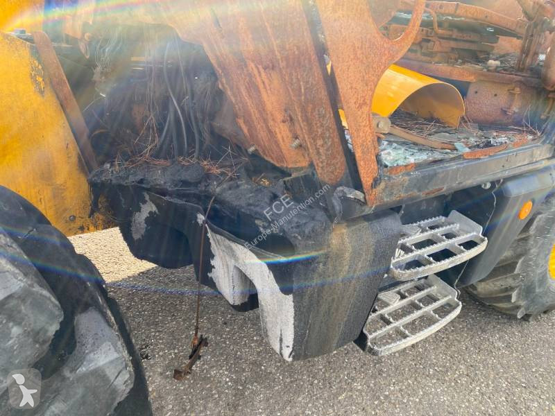 رافعة شوكية تلسكوبية JCB 540-140 -1er Main...