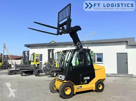 Teleskopický manipulátor JCB