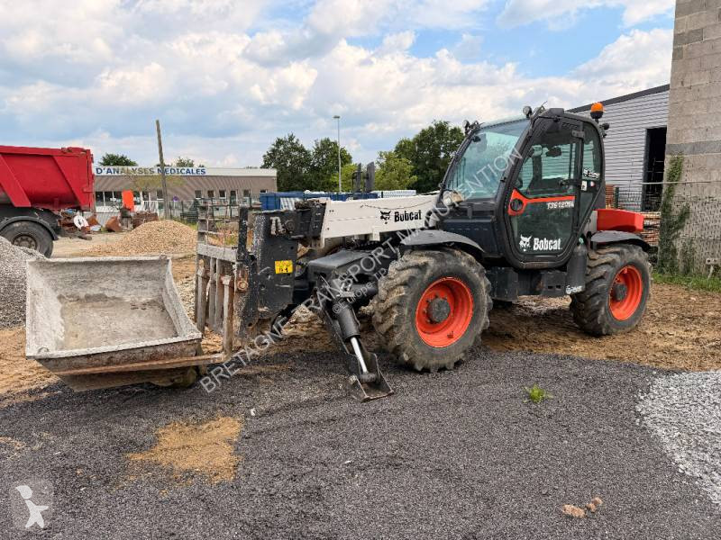 رافعة شوكية تلسكوبية Bobcat T36120SL