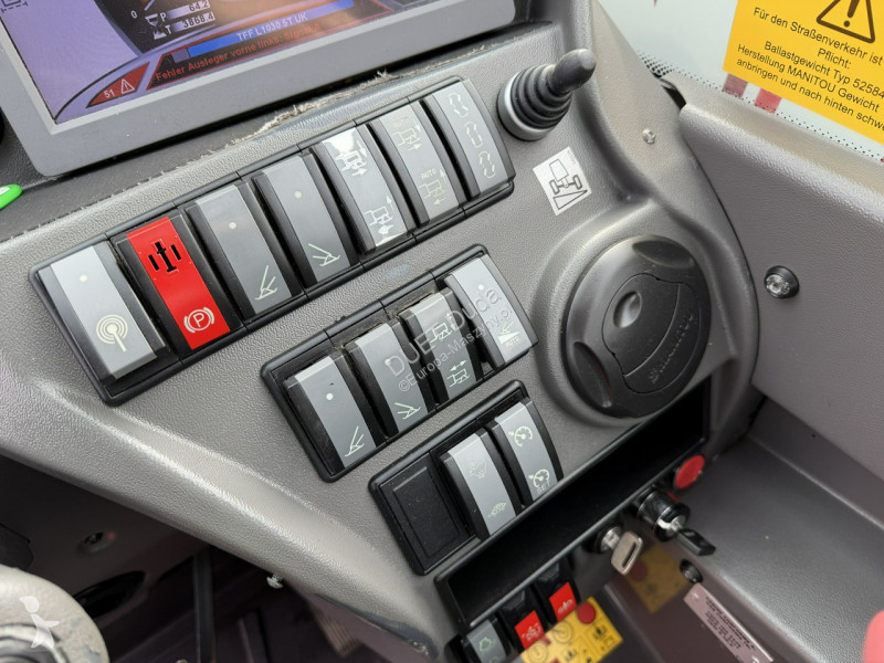 رافعة شوكية تلسكوبية Manitou MRT 3050 + ROTO...