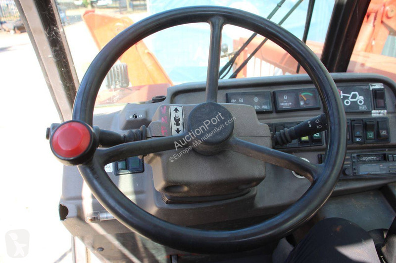 Телескопический погрузчик Manitou MT1337SLT