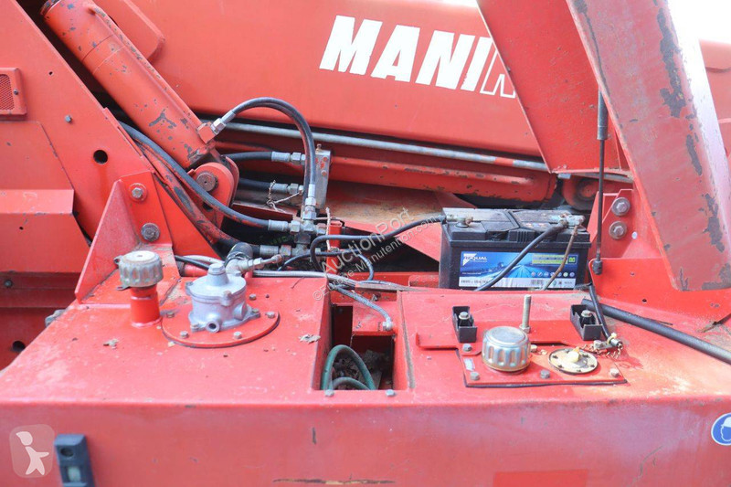 Teleskopický manipulátor Manitou MLT628T