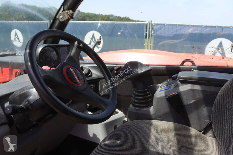Телескопичен товарач Manitou