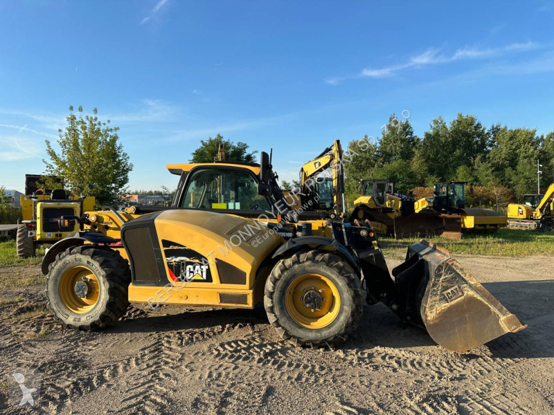 Chariot télescopique Caterpillar TH3510D