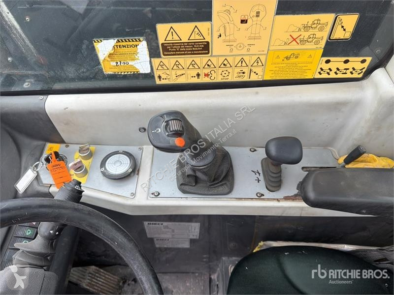 伸缩臂叉车 Dieci 25.6 Telehandler