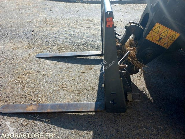 伸缩臂叉车