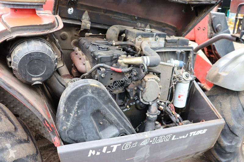 伸缩臂叉车 Manitou