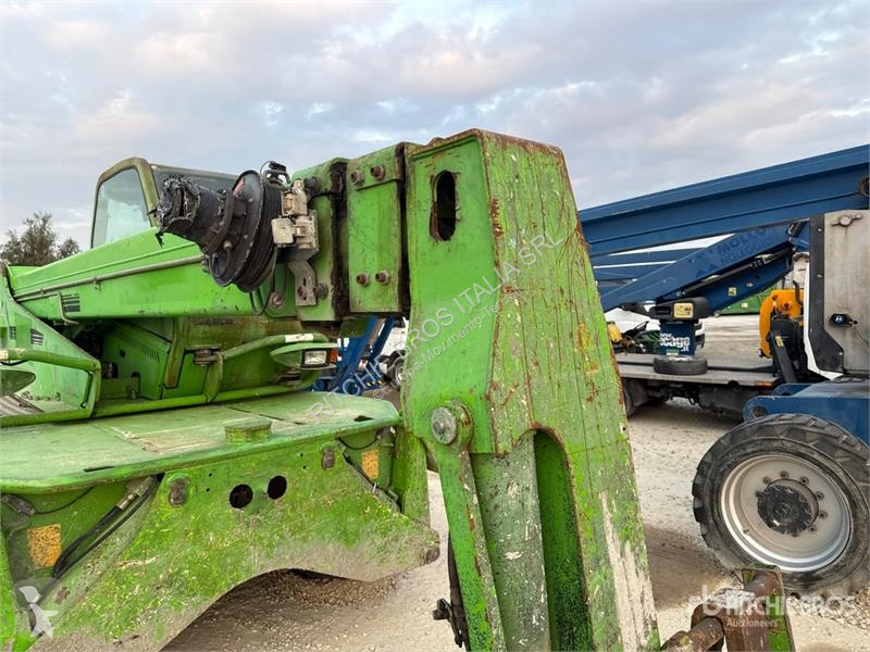 Încărcător telescopic Merlo ROTO 33.16KS