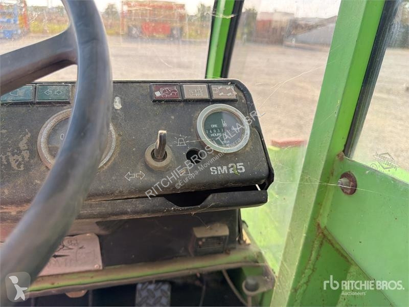 رافعة شوكية تلسكوبية Merlo SM25P Telehandler