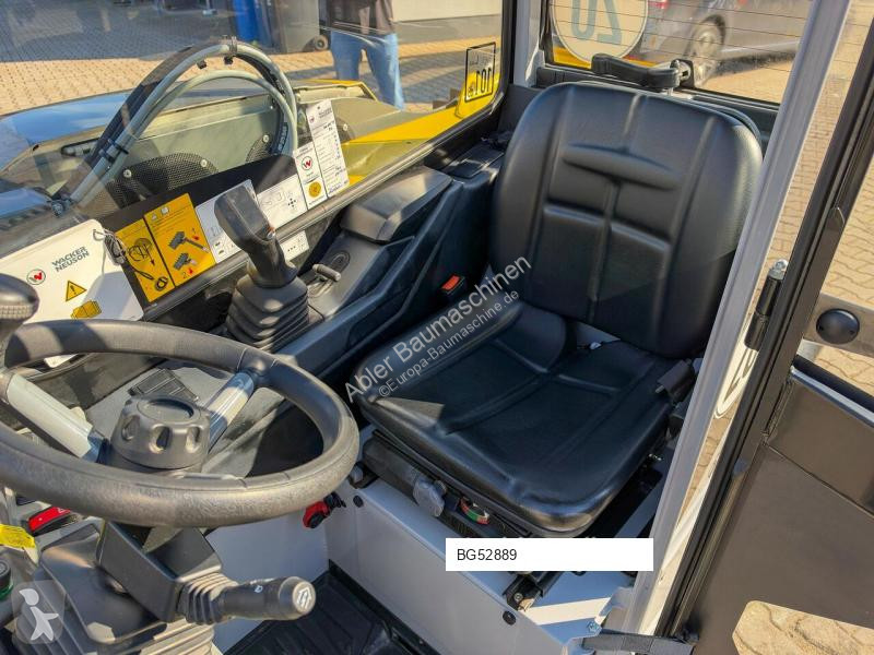 Teleskopický vozík Wacker Neuson TH412