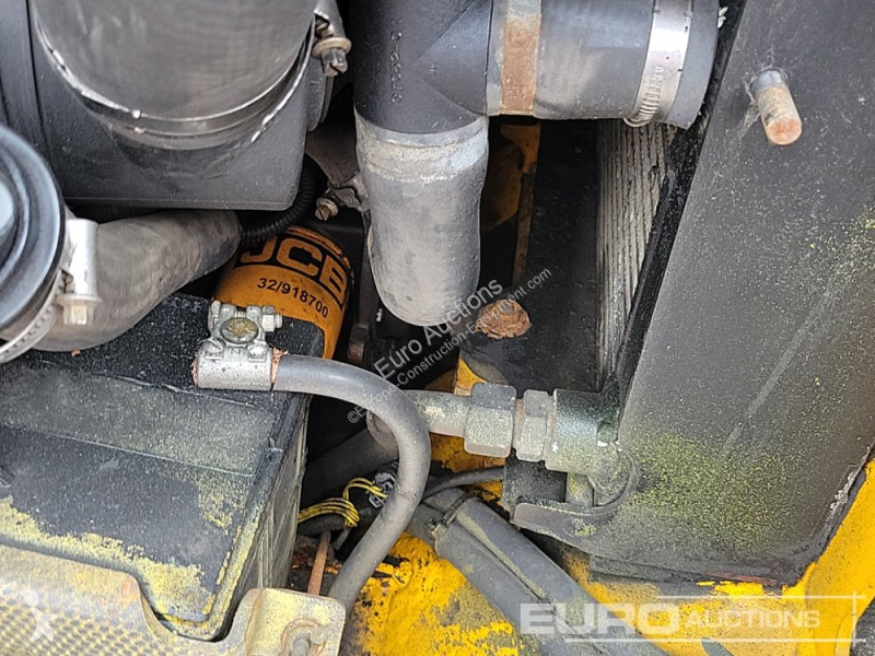 Încărcător telescopic JCB