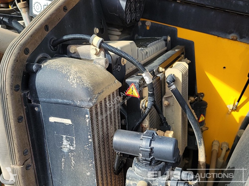 Chariot télescopique JCB 533-105