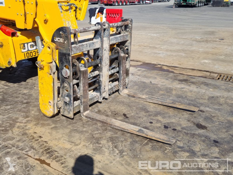 Chariot télescopique JCB 540-140 Hi Viz